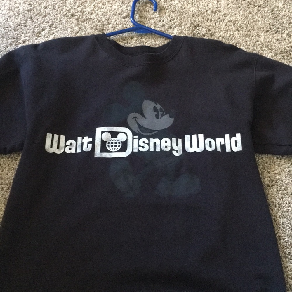 black disney world crew neck
